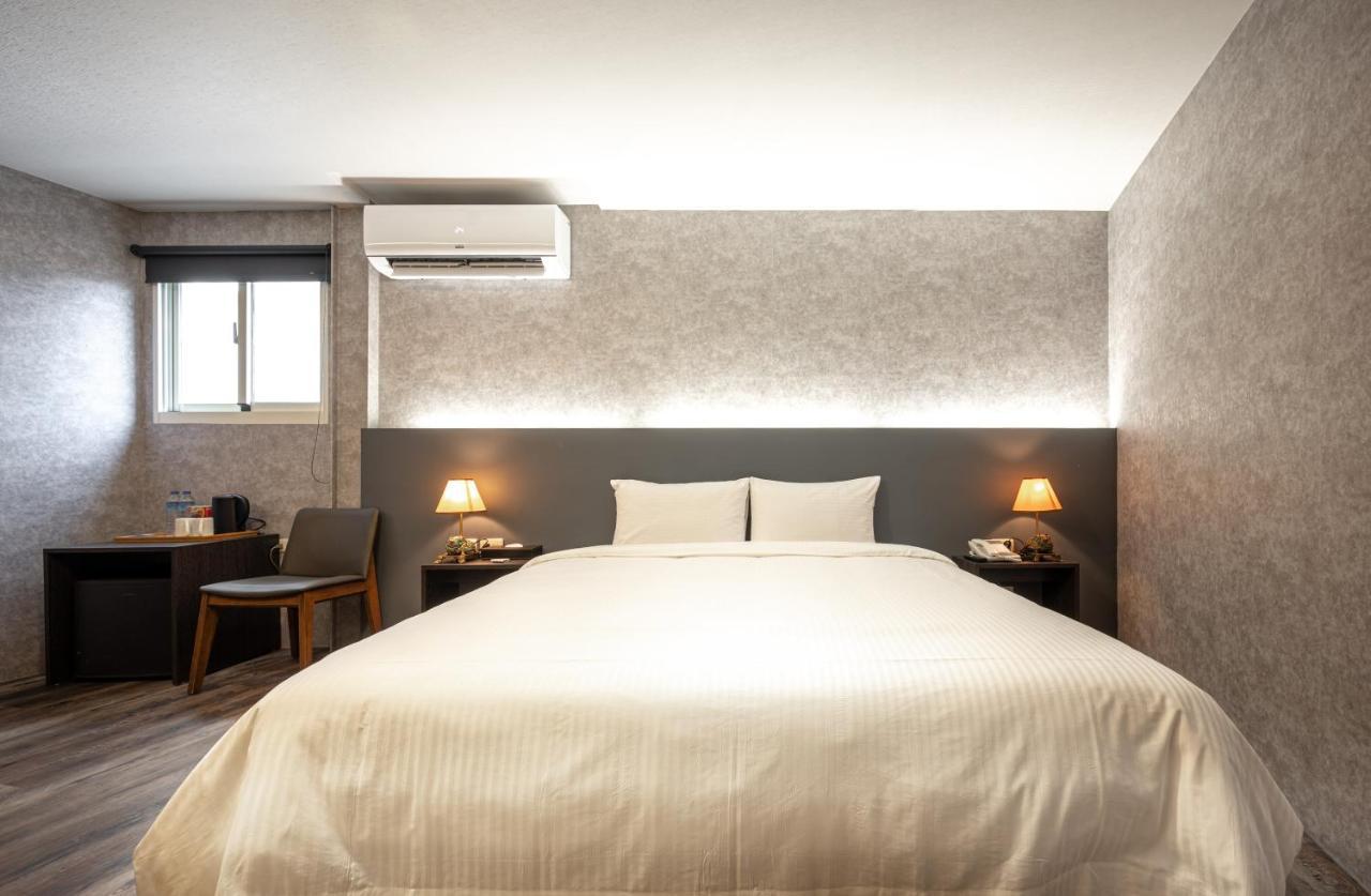 東旅驛棧 Motel Jiaoxi Buitenkant foto